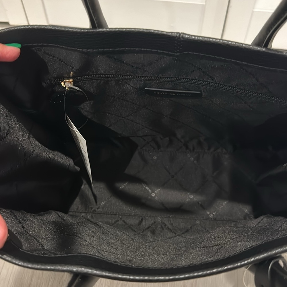 MICHAEL Michael Kors NWT Mirella Medium Pebbled Leather Tote Bag. No long strap. - Picture 6 of 10